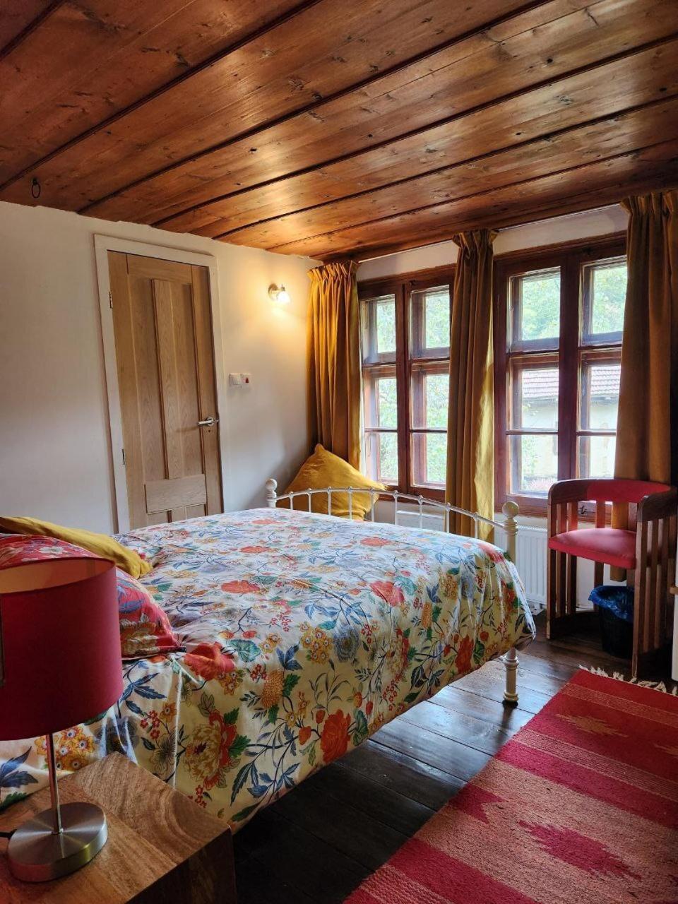 Little River Guest House Gabrovo Cameră foto